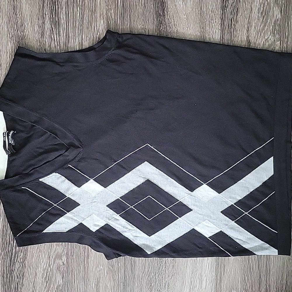 Murano Gray & Black Sweater . Silk Blend w/ Diamond Pattern